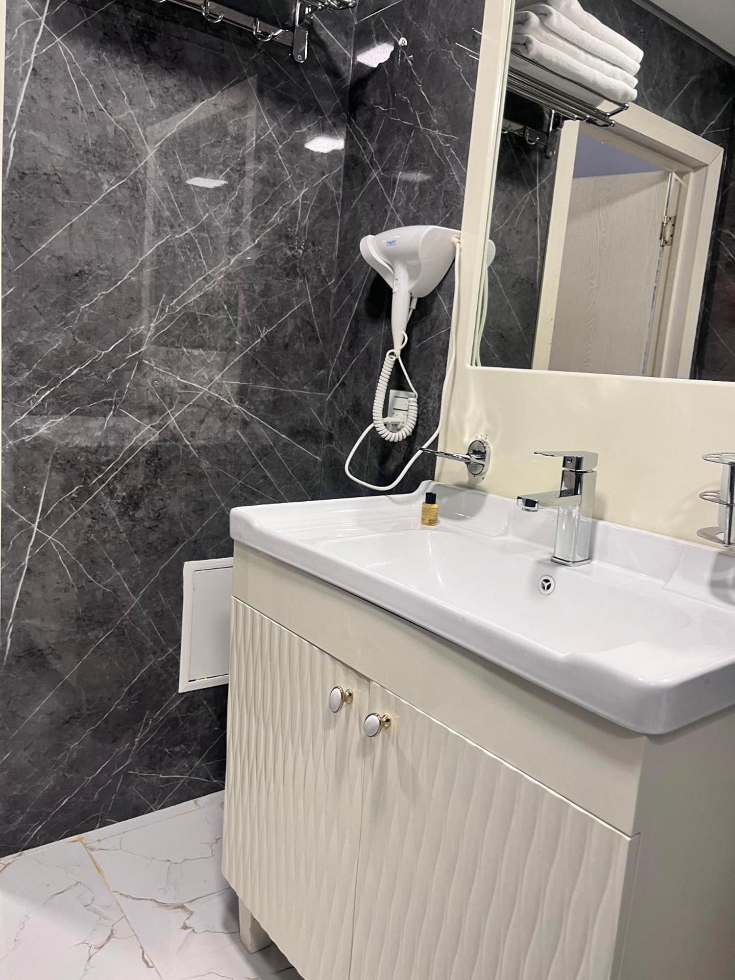 Address Hotel באקו מראה חיצוני תמונה